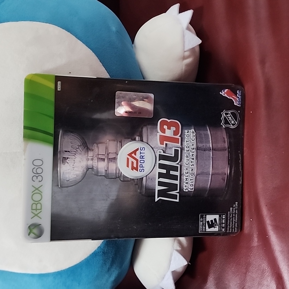 2/$15 XBOX NHL13 Stanley Cup Edition